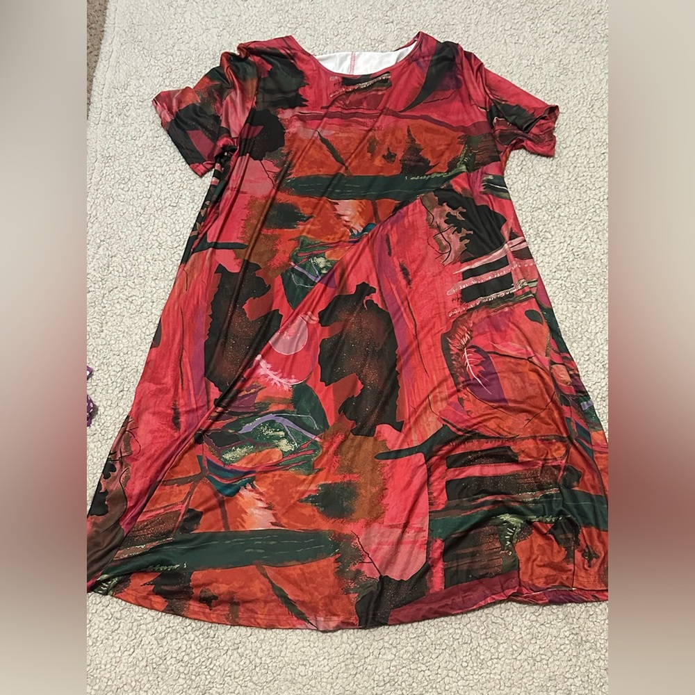 Abstract Red and Green Women's Dress